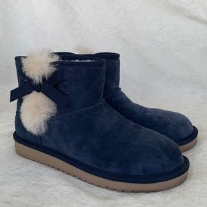 Koolaburra by Ugg Victoria Mini Navy Blue Suede Boots